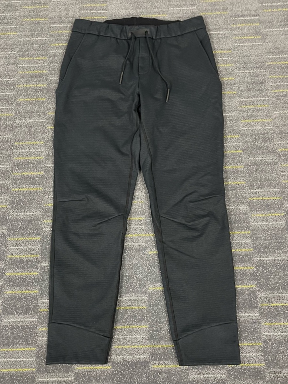 Vollebak 100 Year Sweatpants Size L Black Outdoor Designer Fire Resistant Hiking